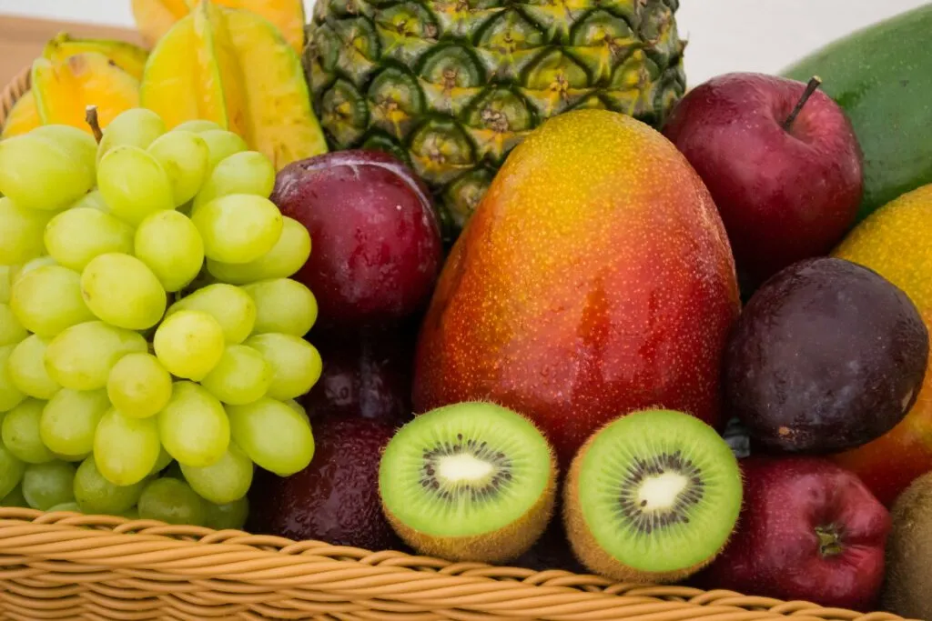 Seasonal fruits